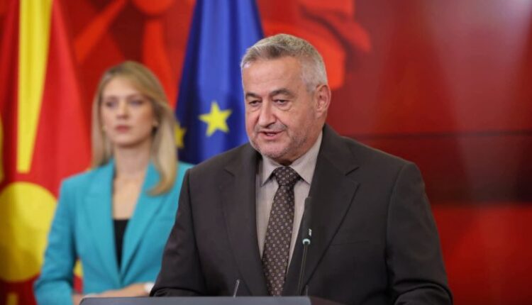 10 maqedonas, 0 shqiptar! Klekovski formon Komision njëetnik për sëmundjet malinje (DOKUMENT)