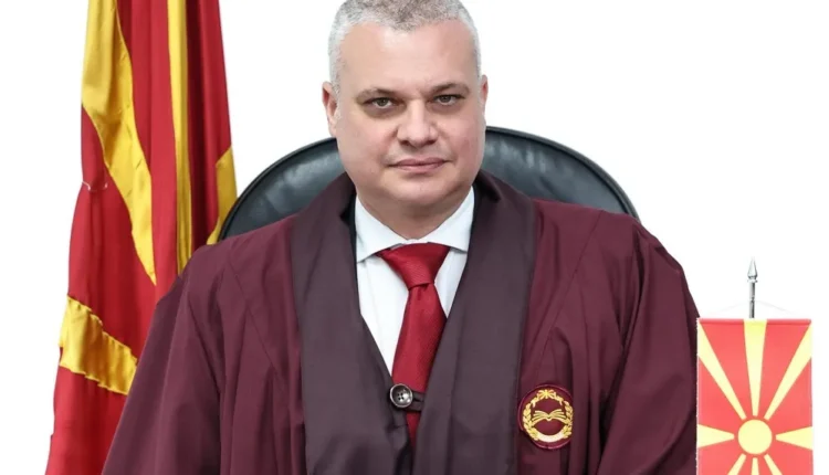 Parlamenti e konstatoi dorëheqjen e gjykatësit kushtetues Goce Naumovski
