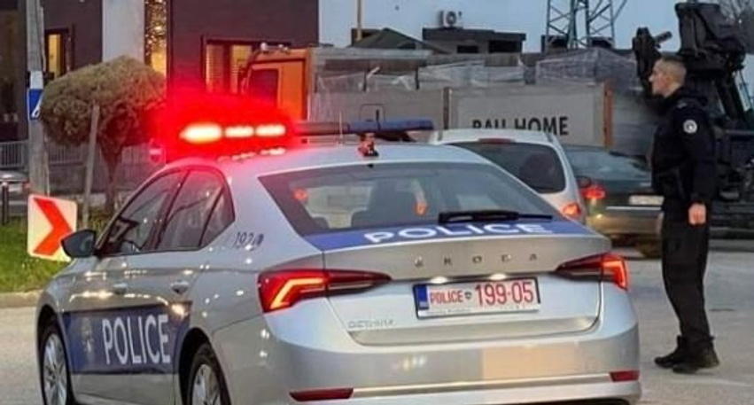 Bastisje në Kaçanik  Sekuestrohen 400 gramë drogë  armë dhe mbi 9 mijë euro