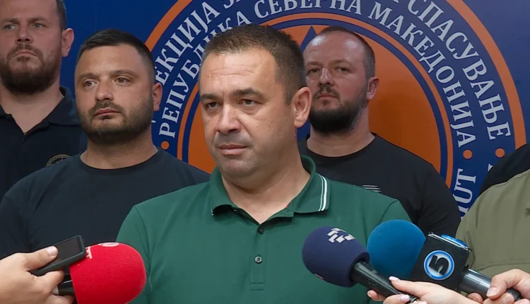 Pa pagesë, por gjithmonë në vijën e parë: 120 vullnetarë kundër zjarreve