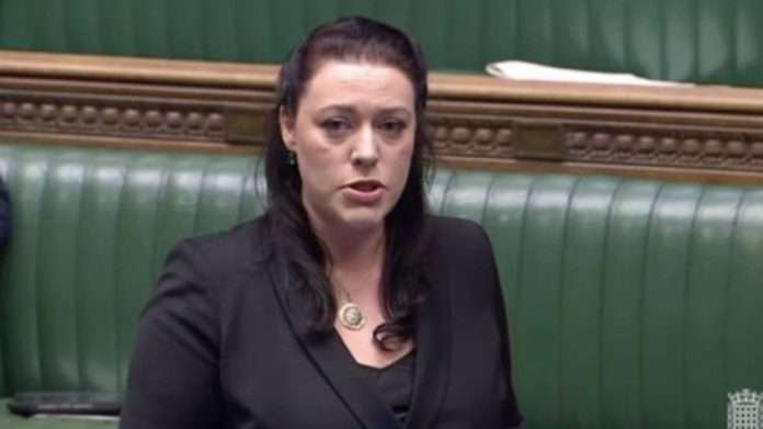 Deputetja e guximshme britanike godet ashpër ministren serbe  Deklaratë e turpshme 
