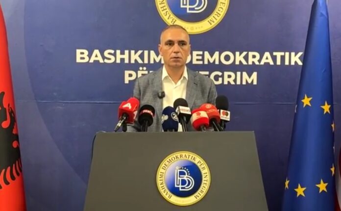 Rexhepi: Shkup–Bllacë, ku është plani dhe projekti i ri?