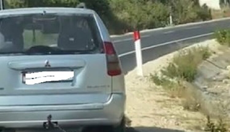 Ngjarje tronditëse në Shkup: 24-vjeçari tërheq nënën e tij me veturë