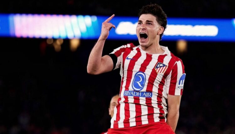 Barcelona vendos afat kohor Julian Alvarez