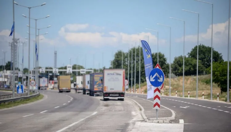 Nga sot vendoset regjim veror i trafikut për kamionë