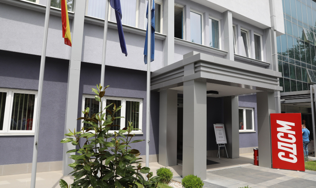 LSDM  Shteti nxorri në shitje pronat e Gruevskit  por i njejti po e shijon luksin jashtë vendit dhe nuk sillet para organeve të drejtësisë