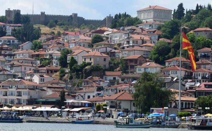 UNESCO-ja i dha rajonit të Ohrit edhe një shans, për momentin nuk do të regjistrohet në listën e zezë