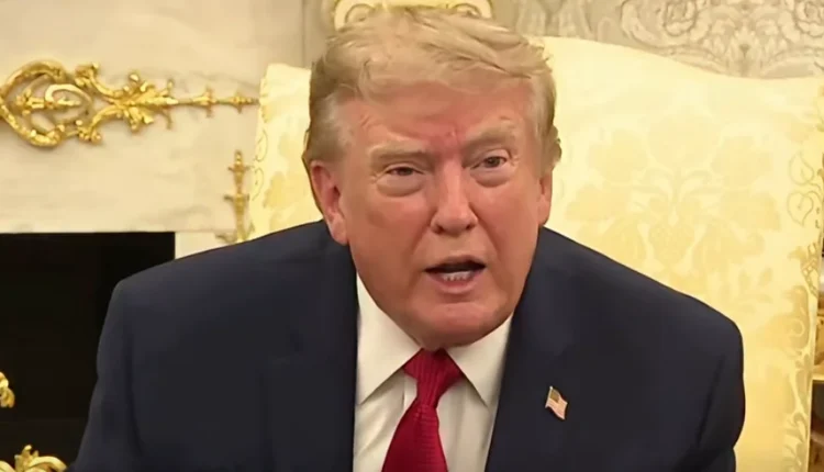 “Raporton lajme të rreme, je një person i zhurmshëm” – Trump kapet keq me gazetaren e CNN, nuk e lejon t’i bëjë pyetje