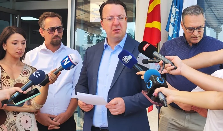Nikolloski për problemin e transportuesve: Kërkohen zgjidhje konkrete përmes bashkëpunimit dypalësh