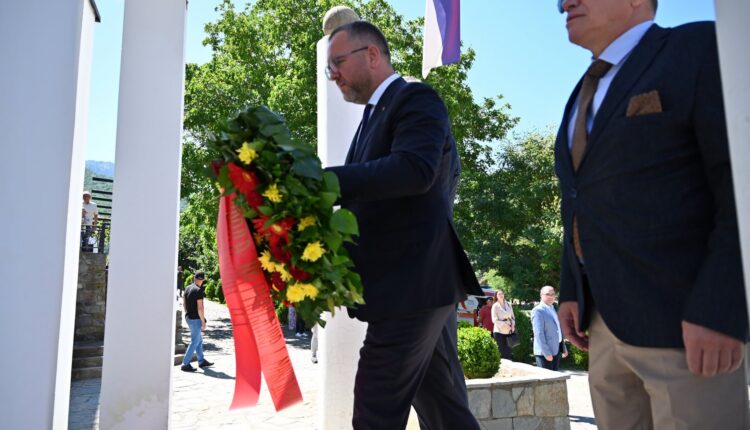 Toshkovski nga Pelinca: Të ruajmë lirinë, ta forcojmë shtetin dhe t’i kultivojmë vlerat e Ilindenit dhe ASNOM-it