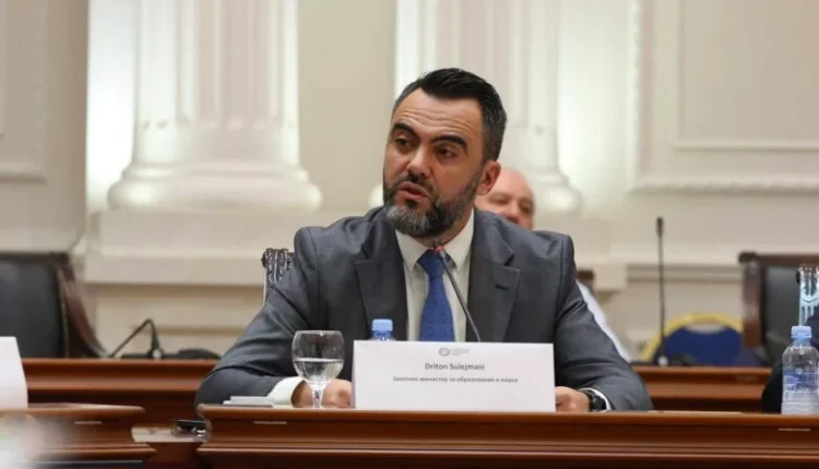 Zëvendësministri Sulejmani: Rënia e numrit të nxënësve po zgjidhet përmes optimizimit të shkollave