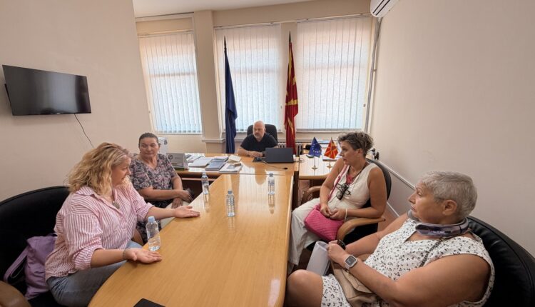 Zëvendësministri i Shëndetësisë u takua me përfaqësuesit e HEMA-ONKO-s