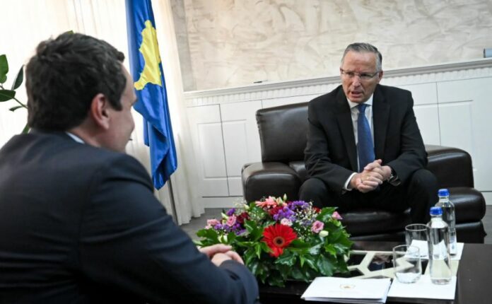 Kurti i ofron PDK-së postin e kryetarit të Kuvendit në këmbim të mbështetjes për presidentin