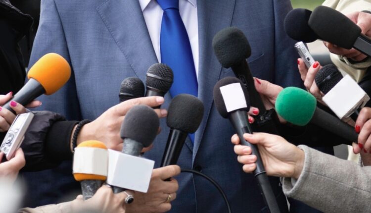 Edhe Agjencia për Shërbime Mediatike kërkoi hetim urgjent për kërcënimet ndaj Eroll Rizaovit: Gazetarët duhet ta ushtrojnë profesionin lirshëm dhe pa kërcënime