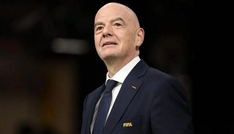 “Duhej ta kishim menaxhuar ndryshe,” Infantino kërkon falje për projektin e debatueshëm