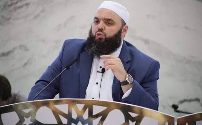 Hoxhë Fatmir Latifaj lutet për lirimin e ish-eprorëve të UÇK-së