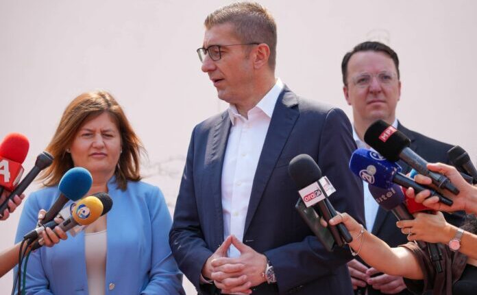 Mickoski: Pres fitore të VMRO-DPMNE-së në zgjedhjet e parakohshme në Bërvenicë