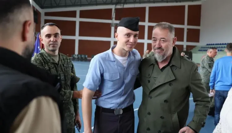 Nga UÇK-ja te FSK-ja: Sami Lushtaku dikur komandant, djali sot kadet