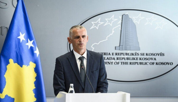Durmishi akuzon deputetët që votuan Specialen: Duhet të ndiejnë turp