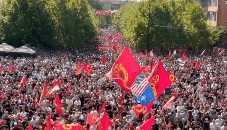 Protestuesit kërkojnë ndryshimin e Ligjit për Specialen dhe shkarkimin e Gërvallës