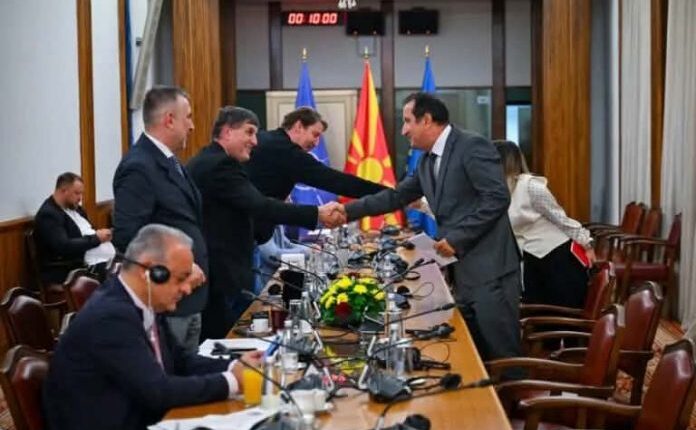 Qoku: Faktori shqiptar mund të ndihmojë në zhbllokimin e rrugës drejt BE-së