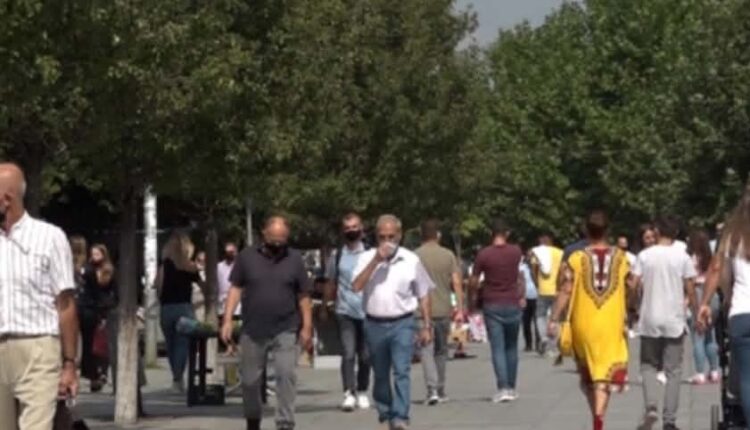 35 vite shtet, 215 mijë banorë më pak: Maqedonia po plaket dhe po zbrazet!