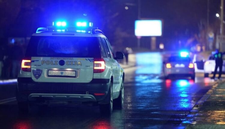 Përleshje pas një mosmarrëveshjeje në trafik në Kamjan, tre tetovarë kallëzohen penalisht