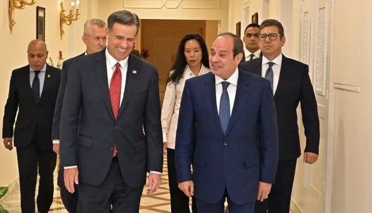Presidenti i Egjiptit takon shefin e CIA-s: Kriza e Iranit të zgjidhet me diplomaci