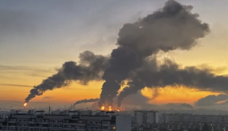 Ukraina kryen sulmin më të madh me dronë në Moskë, teksa Rusia voton