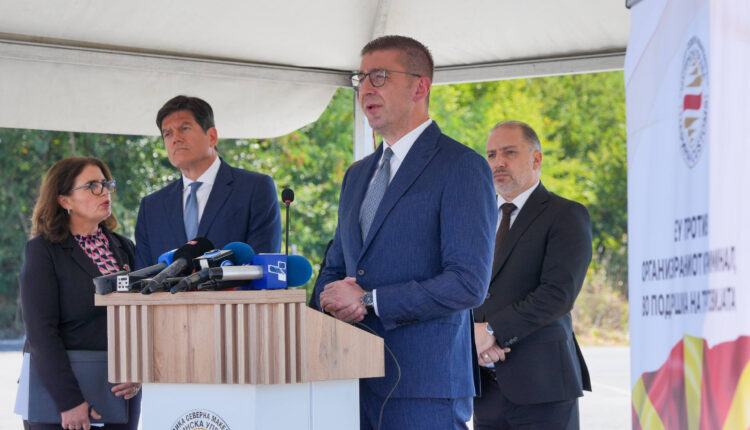 Mickoski: Me pajisjet e reja nga BE-ja e forcojmë luftën kundër krimit të organizuar
