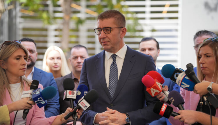 Mickoski: Qëndrimi ynë është i qartë, argumentet tona janë të qarta, ne jemi të gatshëm të bisedojmë, të debatojmë dhe në fund të ditës të gjejmë një zgjidhje