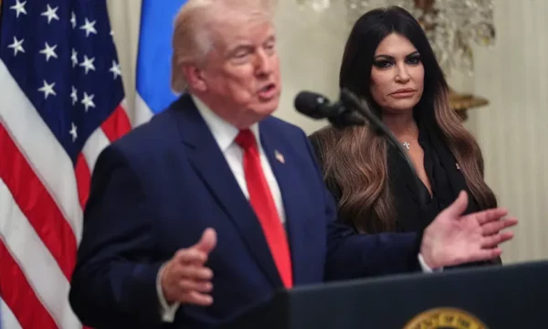Trump për rastin e ambasadores në Greqi  Nuk më pëlqeu ajo që lexova