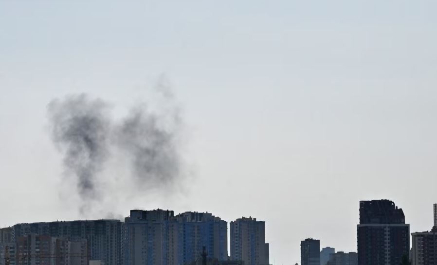 Sulm rus me dronë ndaj dy trenave në Ukrainë  të paktën 13 të vrarë dhe 10 të plagosur