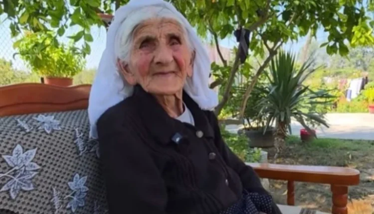 U bë e njohur si gruaja më e vjetër në botë, Qeveria i jep pension të posaçëm 117-vjeçares shqiptare
