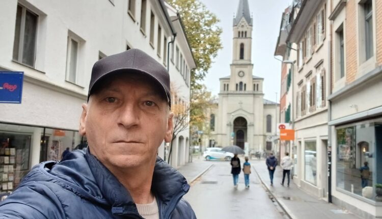 “KAOS I KONTROLLUAR”!