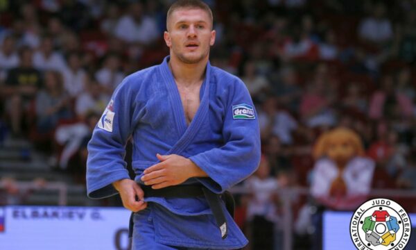 Akil Gjakova mbetet pa medalje në Grand Slamin e Abu Dhabit