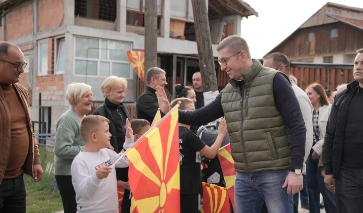 Mickoski – Rexhepit: Gjatë qeverisjes suaj, i larguat 10 mijë njerëz nga Bërvenica