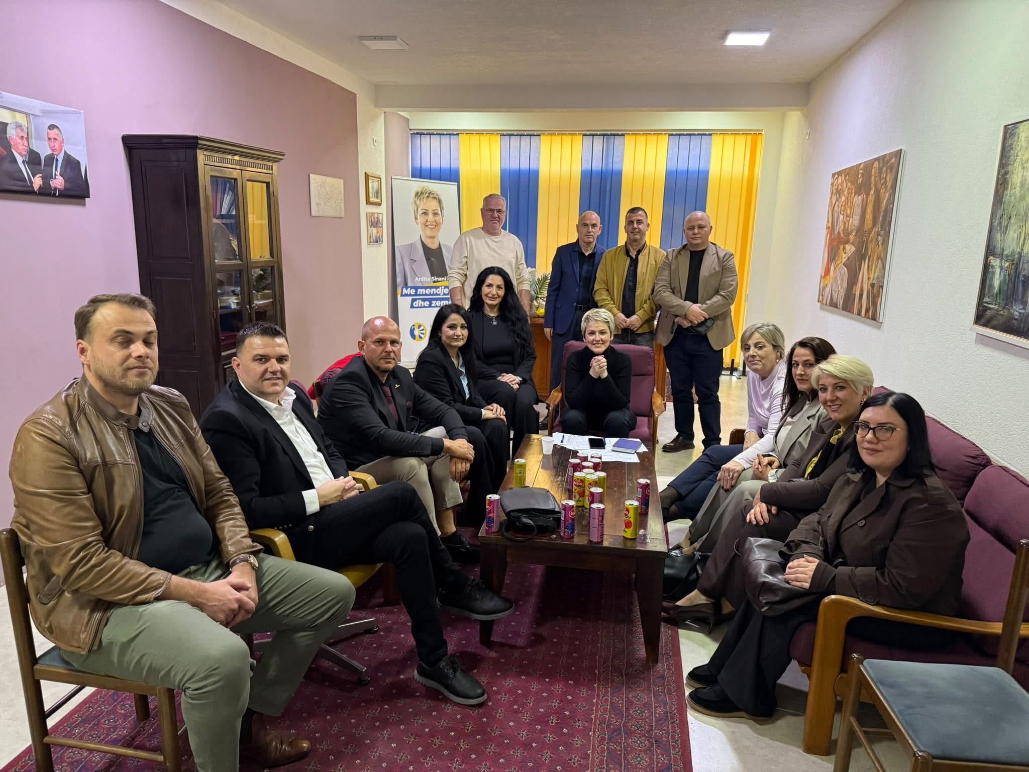 Funksionarë të VLEN it vizitojnë Preshevën  mbështetje për  Koalicionin shqiptar 