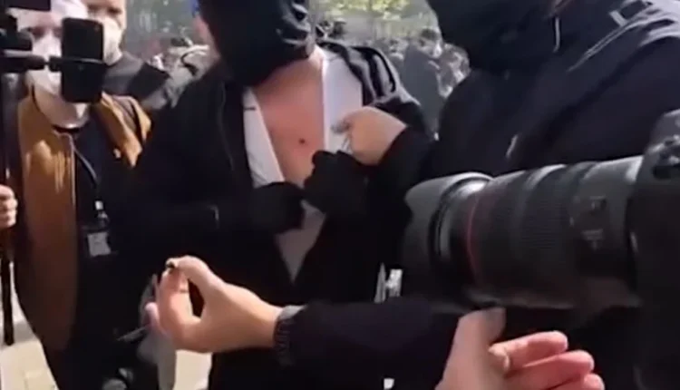 “Policia ka përdorur plumba plastikë, të rinjtë kanë provat, do t’ia japin ndërkombëtarëve “/ Shemsi Prençi nga protesta: Duhen kimistë për të verifikuar gazin lotsjellës