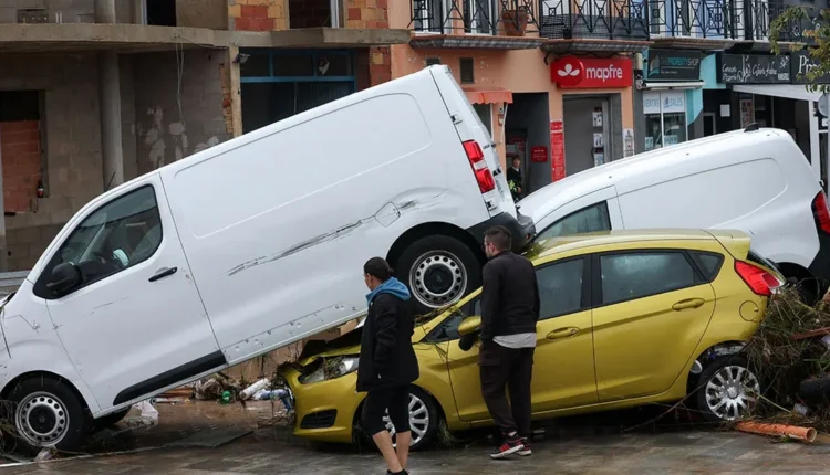Stuhi të fuqishme dhe përmbytje në Spanjë, regjistrohet një viktimë në Barcelonë