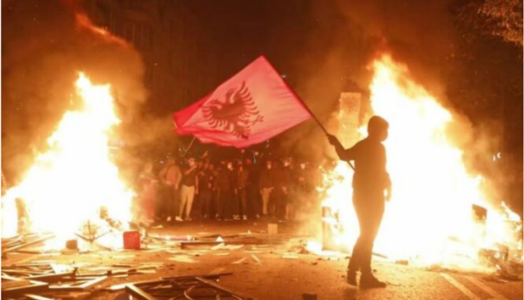 PD publikon spotin e protestës kombëtare të së shtunës