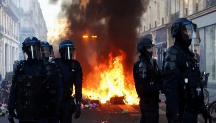 Parisi zgjat orarin e kufizimit të lëvizjes, Marseja e Lioni ndalojnë protestat