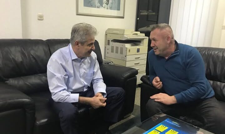 Ali Ahmeti prek me fjalët për Nexhadi Lutfinë – Nexhën: “Nuk humba vetëm berberin tim, humba një mik”