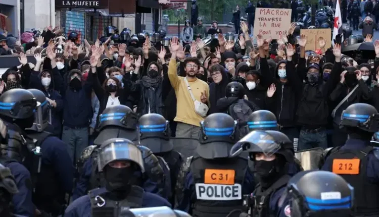 Dhjetëra të arrestuar në Paris, protestat përhapen në gjithë Francën