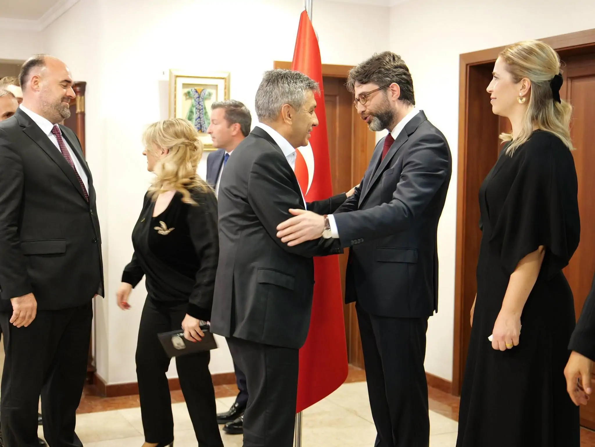 Mexhiti mori pjesë në pritjen solemne me rastin e 103 vjetorit të Republikës së Turqisë