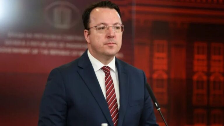 Nikolloski  Ndërtimi i autostradave dhe hekurudhave është prioritet strategjik për Maqedoninë