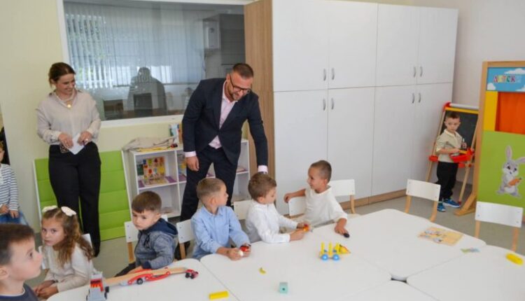 Daut Memishi: Fëmijët e Komunës së Tearcës nisin rrugëtimin në çerdhen “Foleja”, së shpejti hapja solemne