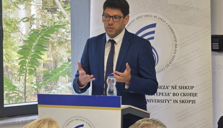 Ministri Ferati mori pjesë në panelin e diskutimit me temë “Marrëveshja e Ohrit dhe brezi që nuk pret: 25 vjet që lamë pas, 25 vjet që kemi përpara”