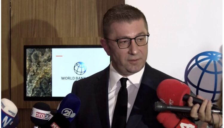 Mickoski kundër shkurtimit të festave: Të respektohen të drejtat e fituara të punëtorëve