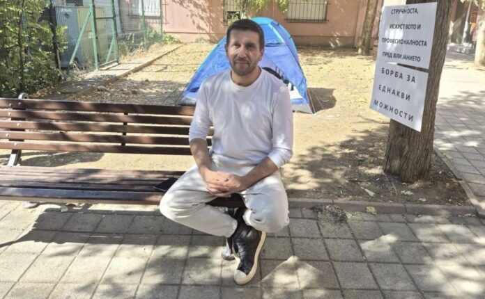 Mjeku Darko Vasilevski i jep fund grevës 6-ditore: Luftoj si Don Kishoti me mullinjtë e erës